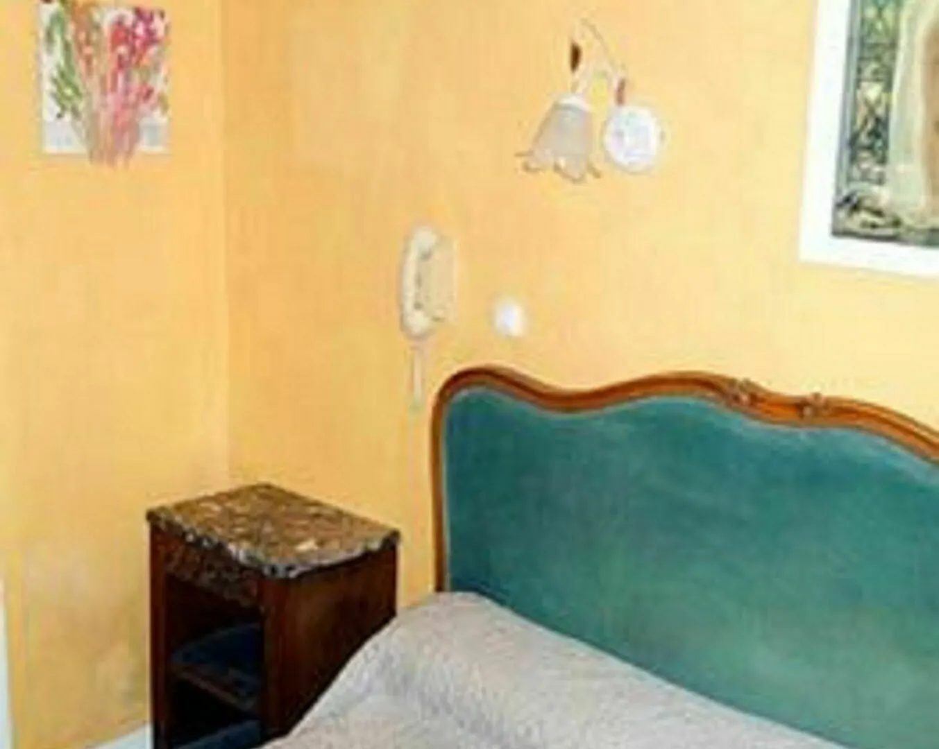 De Lille Louvre Hotell Paris